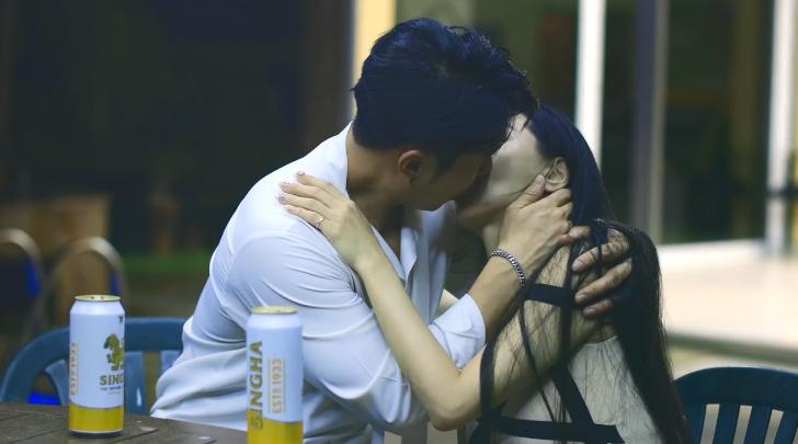 phim sex không che tập thể Bướm múp chơi lút cán rồi mà em đòi anh chơi nữa